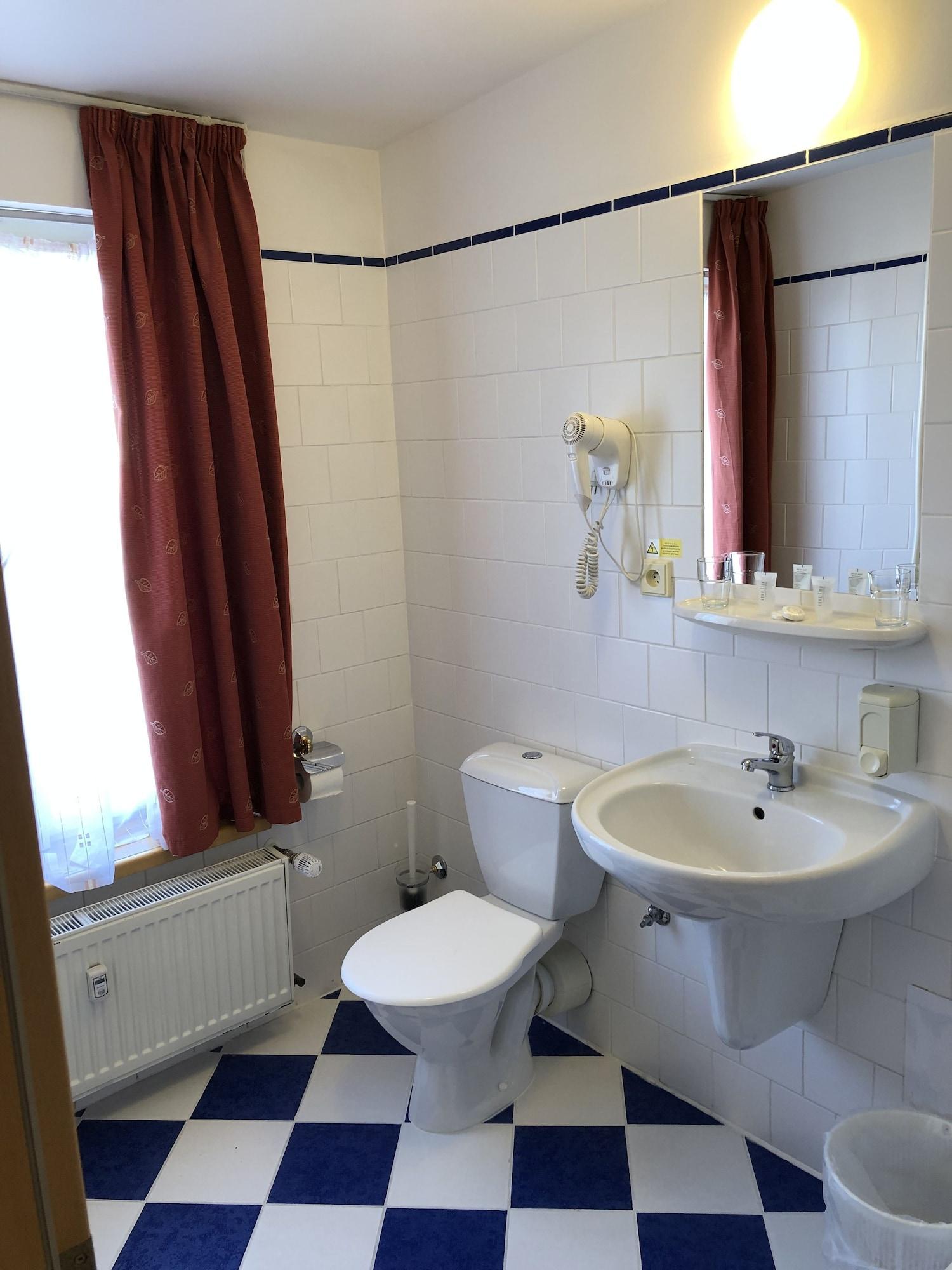 Brezina Hotell 3*